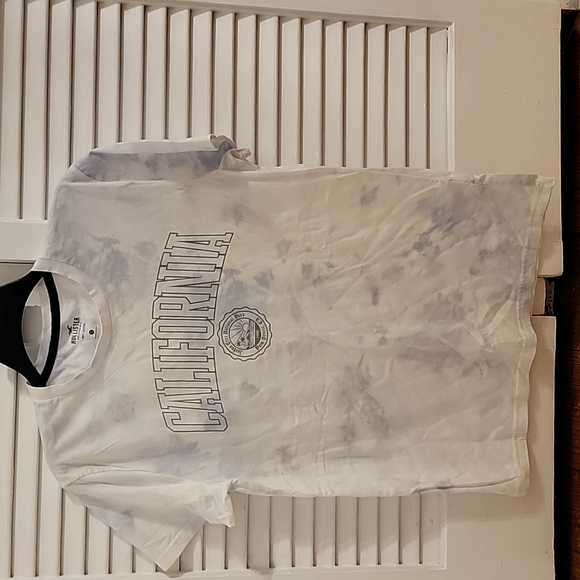 Hollister Men's small tshirt NWOT - Picture 1 of 2